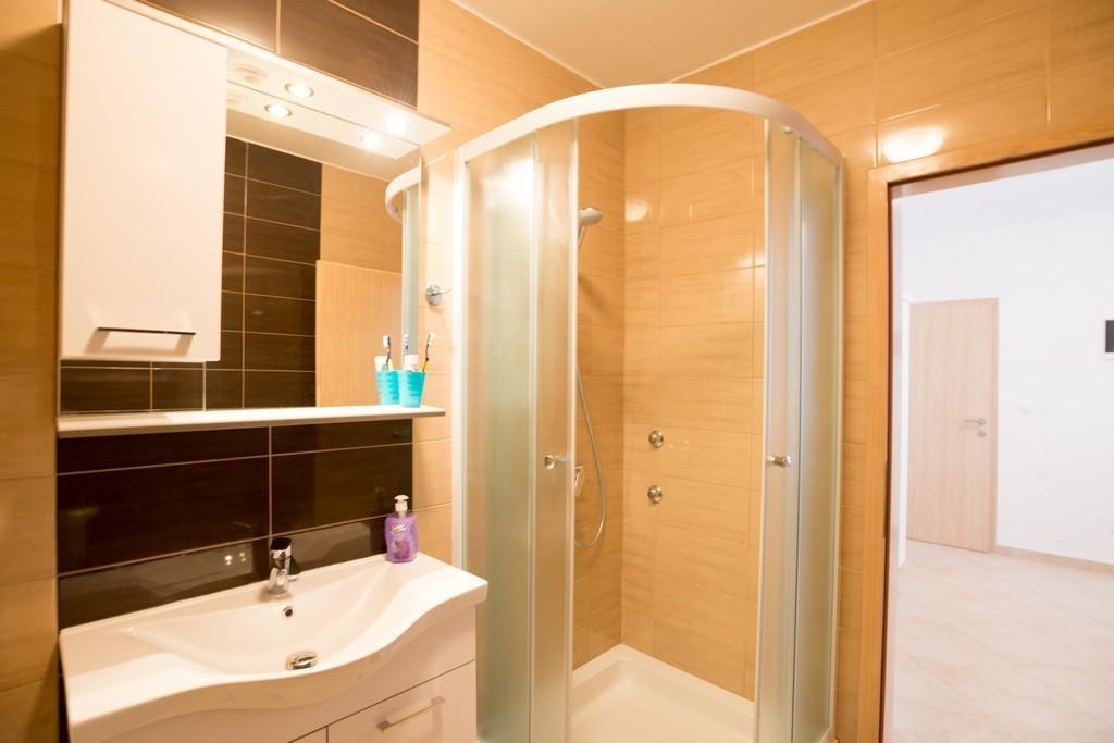 Rujno Apartments Starigrad Paklenica Rom bilde