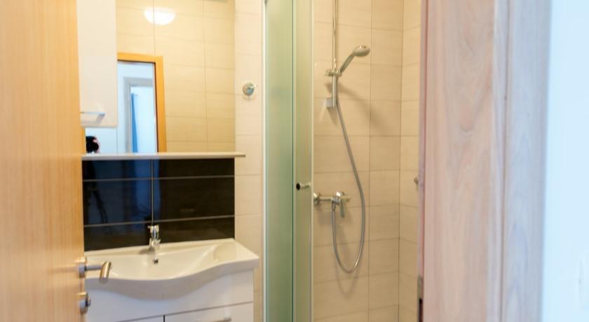 Rujno Apartments Starigrad Paklenica Rom bilde